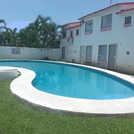 Condominio La Duquesa, Bonita Alberca, Casi En La Puerta, Wifi, Agradable, Tranquilidad